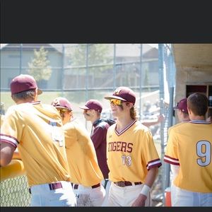 Meet your Posher, Josh